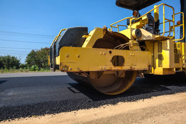 Best Driveway Paving Company  in Adamsville, TN